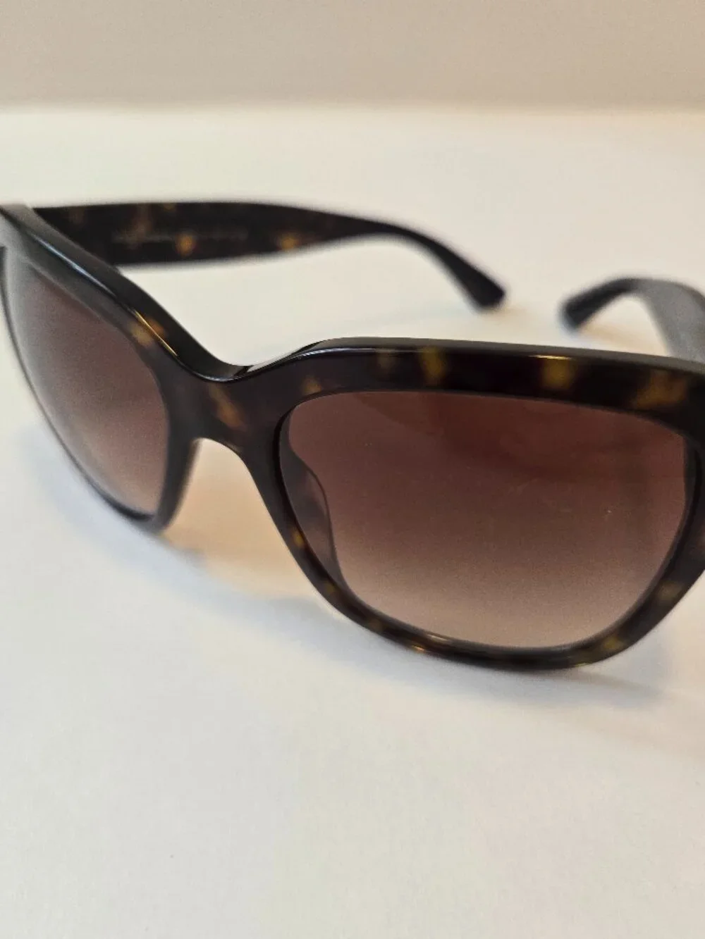 Dolce Gabbana DG4226 Sunglasses Havana Tortoise Gradient DG 4226 Brown Cat Eye